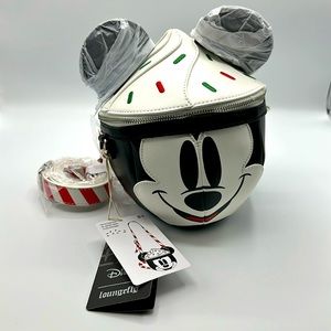 Loungefly Hot cocoa Mickey Crossbody